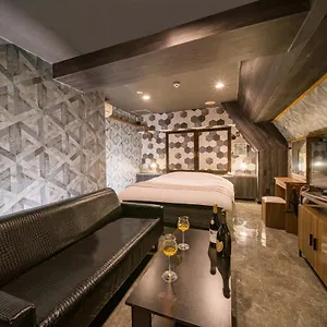 https://namba-alpha.hotels-osaka.net